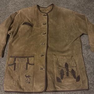 Vtg Landhaus Emotion Women’s Brown Suede Size 40/14 German Hunting Jacket